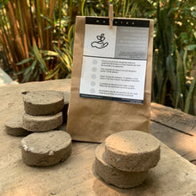 Cargar imagen en el visor de la galería, M o o n i e s