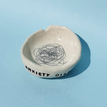 Cargar imagen en el visor de la galería, Cenicero Anxiety Disposal