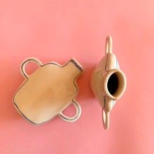 Cargar imagen en el visor de la galería, Florero Jarroncito