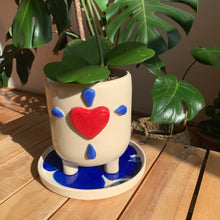 Cargar imagen en el visor de la galería, Corazón en relieve
